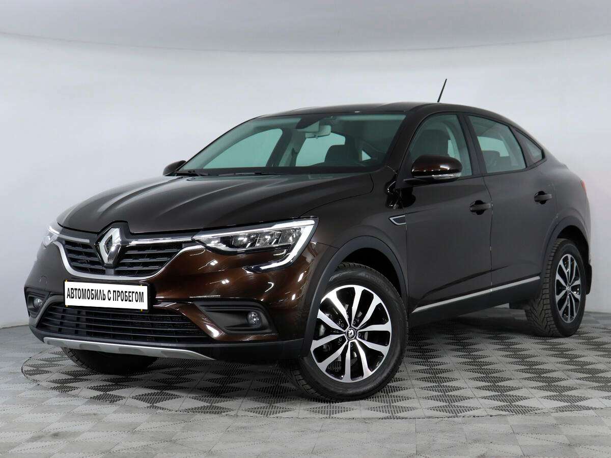 Renault Arkana с пробегом 17 229 км по цене от 1 340 000 р. у официального  дилера в Ростове-на-Дону